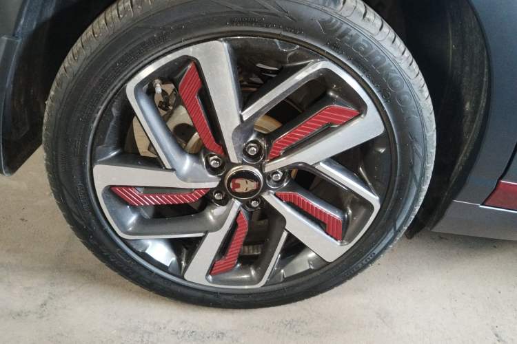 Used Hyundai ENCINO 2019 1.6T Iron Man Edition Right Rear Wheel Hub