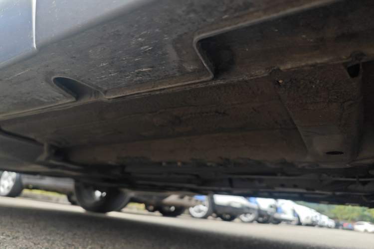 Used Hyundai ENCINO 2019 1.6T Iron Man Edition Right Side Sill