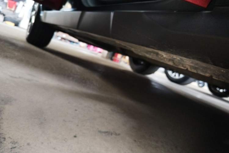 Used Hyundai ENCINO 2019 1.6T Iron Man Edition Right Side Sill