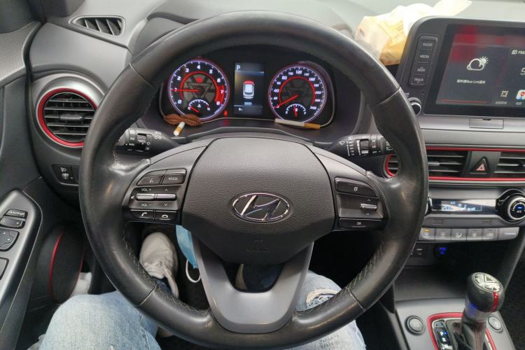 Used Hyundai ENCINO 2019 1.6T Iron Man Edition Steering Wheel