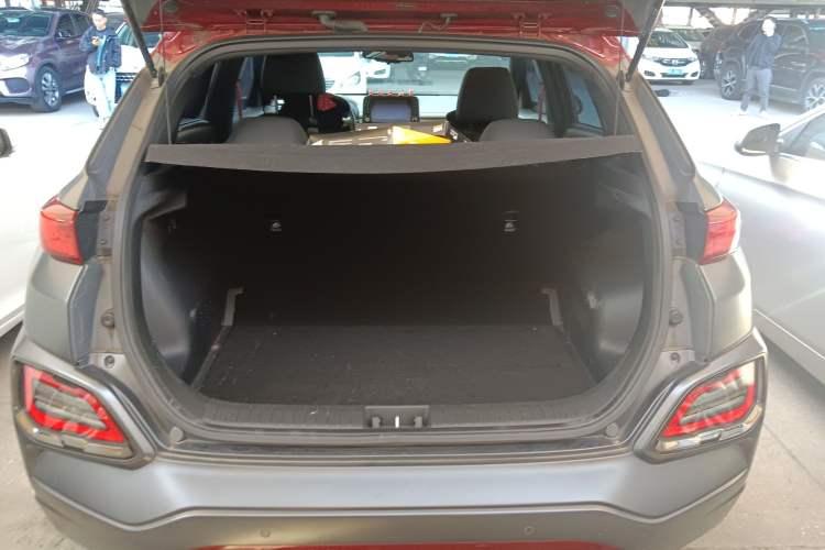 Used Hyundai ENCINO 2019 1.6T Iron Man Edition Trunk