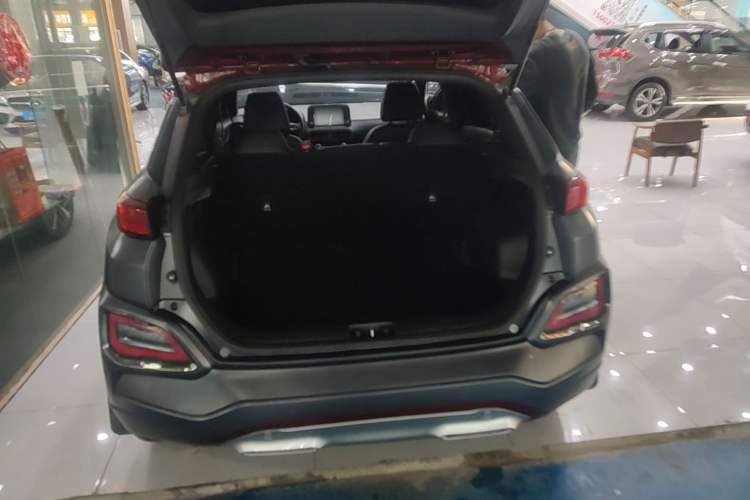 Used Hyundai ENCINO 2019 1.6T Iron Man Edition Trunk