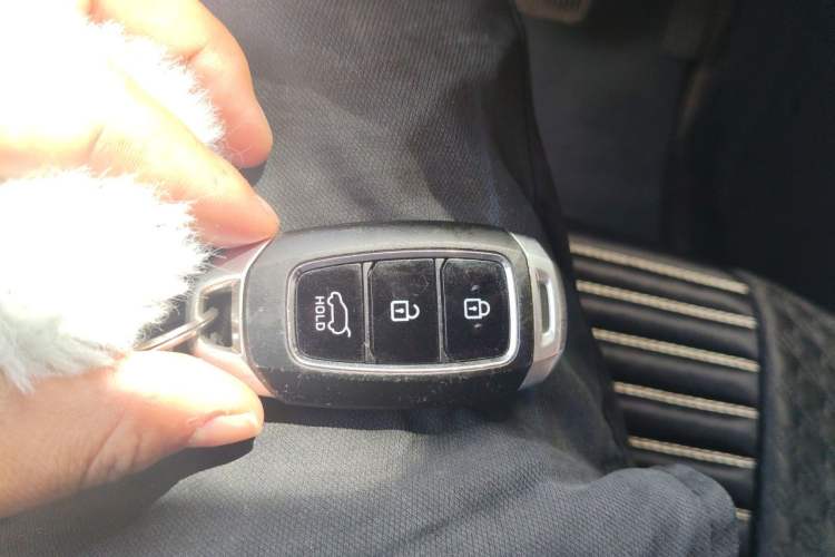 Used Hyundai ENCINO 2019 1.6T Iron Man Edition Vehicle Key