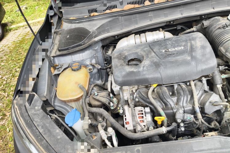 Used Hyundai ENCINO 2019 1.6T Iron Man Edition Engine Bay Right