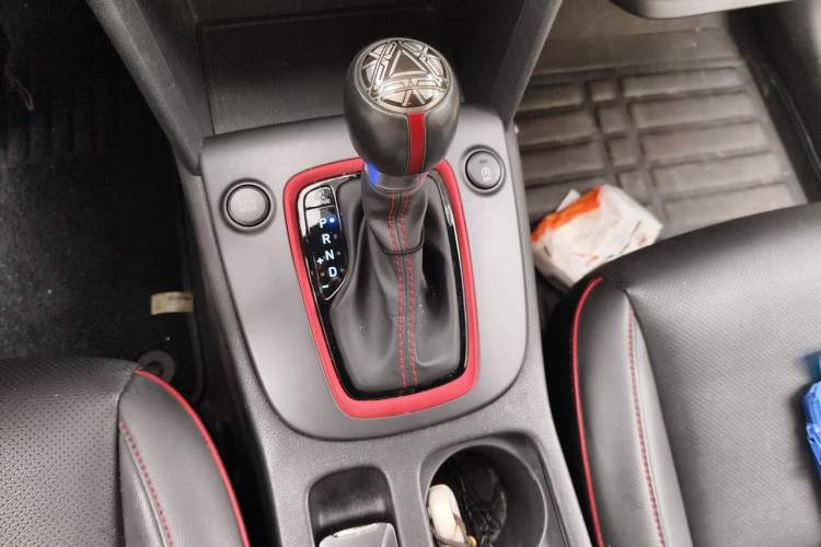 Used Hyundai ENCINO 2019 1.6T Iron Man Edition Gear Lever