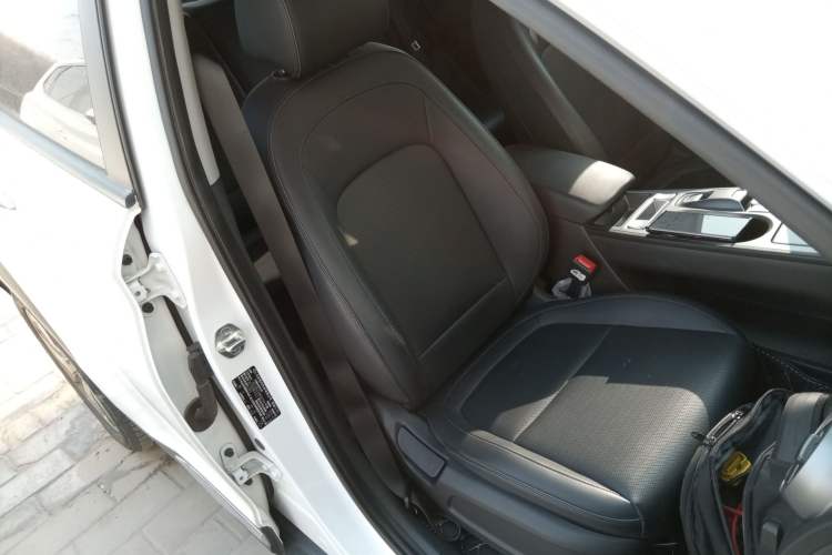 Used Hyundai ENCINO Electric 2020 GLS ZhiJie Edition Right Front Seat