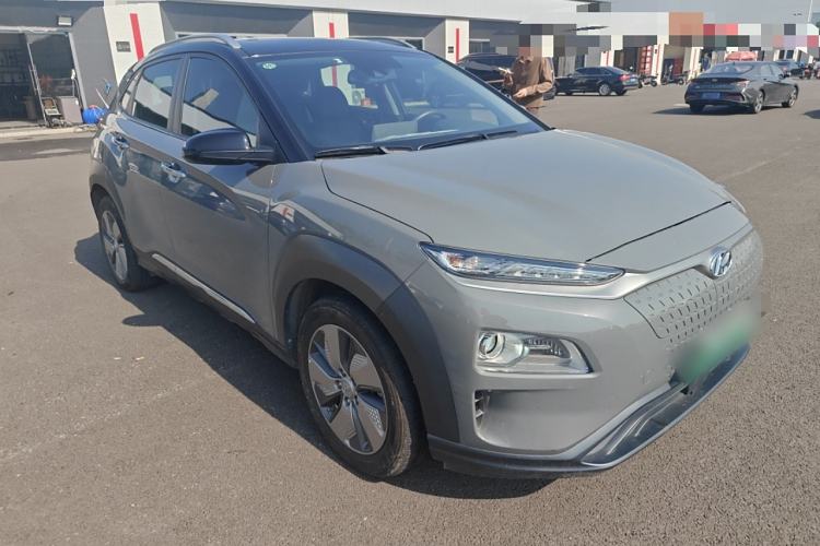 Used Hyundai ENCINO Electric 2020 TOP Enjoyment Edition Front Right 45 Deg