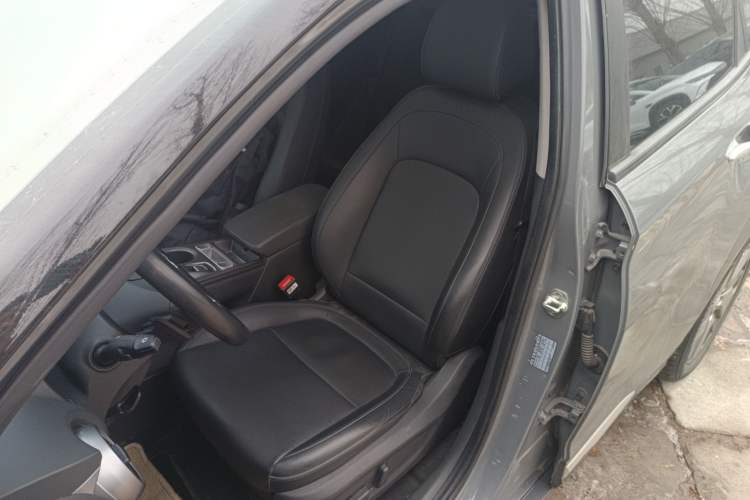 Used Hyundai ENCINO Electric 2020 TOP Enjoyment Edition Left Front Seat