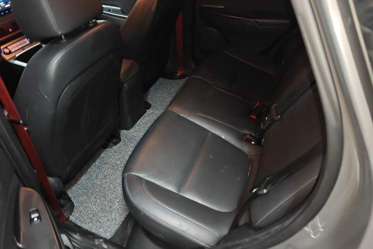 Used Hyundai ENCINO Electric 2020 GLS ZhiJie Edition Left Rear Seat