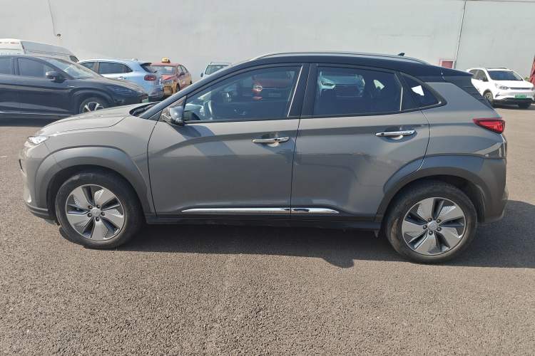 Used Hyundai ENCINO Electric 2020 TOP Enjoyment Edition Left Side
