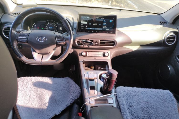 Used Hyundai ENCINO Electric 2020 TOP Enjoyment Edition Center Console