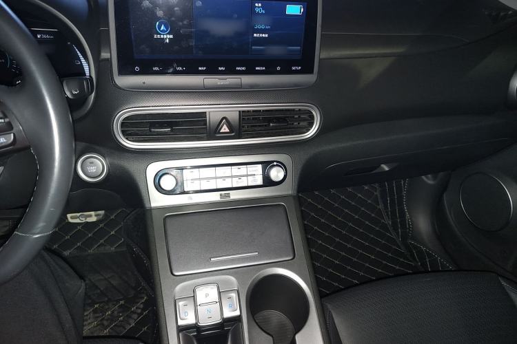 Used Hyundai ENCINO Electric 2020 GLS ZhiJie Edition Audio And AC Panel