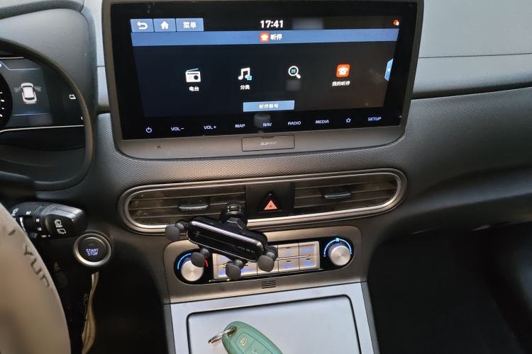 Used Hyundai ENCINO Electric 2020 GLS ZhiJie Edition Audio And AC Panel
