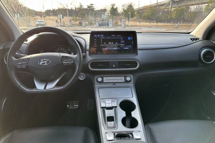 Used Hyundai ENCINO Electric 2020 GLS ZhiJie Edition Audio And AC Panel