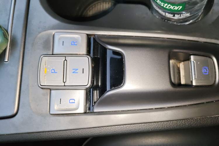 Used Hyundai ENCINO Electric 2020 GLS ZhiJie Edition Gear Lever