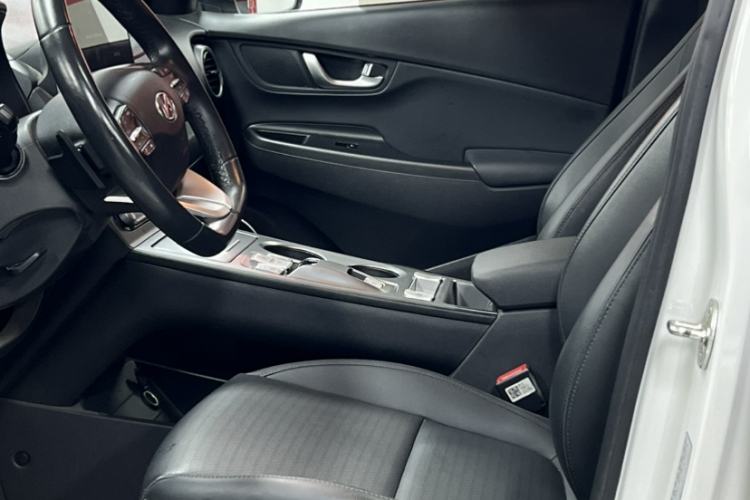 Used Hyundai ENCINO Electric 2020 GLS ZhiJie Edition Interior 2