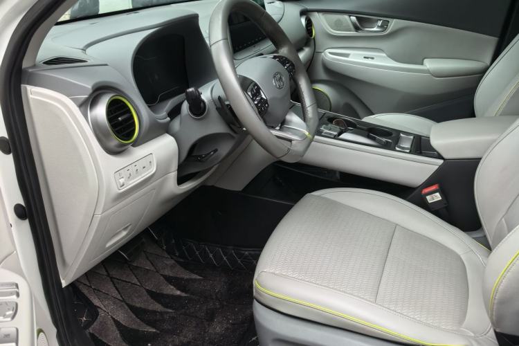 Used Hyundai ENCINO Electric 2020 TOP Enjoyment Edition Interior 2