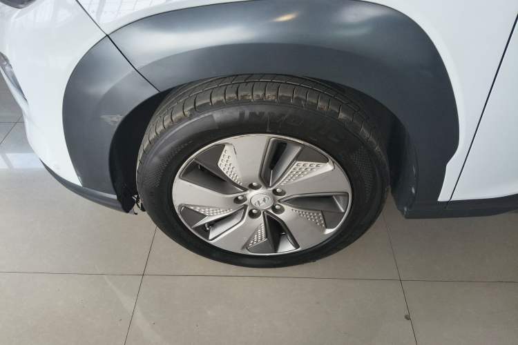 Used Hyundai ENCINO Electric 2020 TOP Enjoyment Edition Left Front Wheel Hub