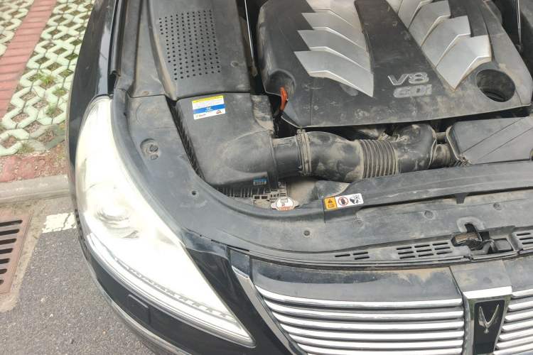 Used Hyundai Equus 2012 5.0 GDi Extended Luxury Edition Engine Bay Right