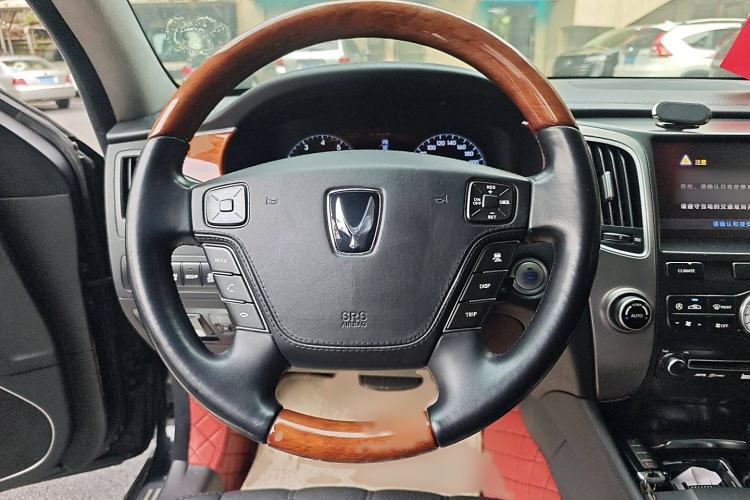 Used Hyundai Equus 2012 3.8 GDi Extended Flagship Edition Steering Wheel