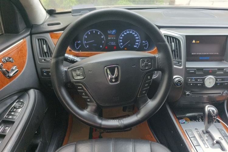 Used Hyundai Equus 2012 5.0 GDi Extended Luxury Edition Steering Wheel