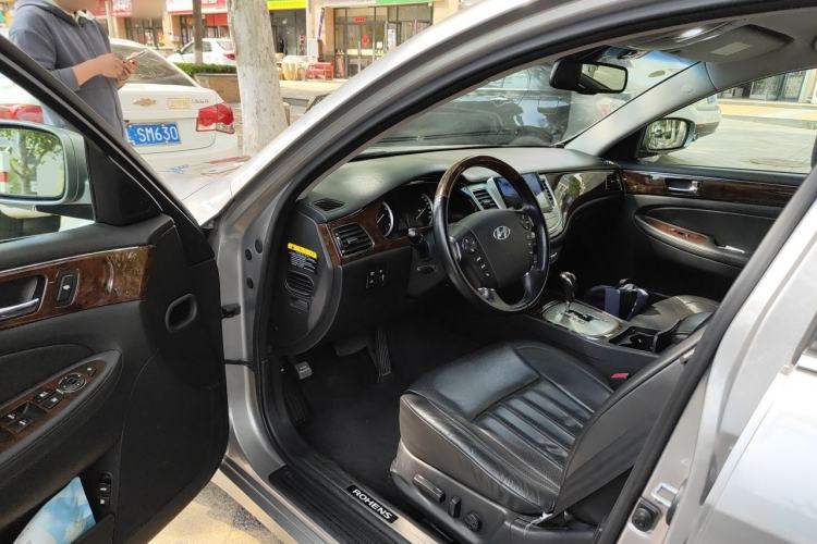 Used Hyundai Genesis 2008 BH330 Comfort Edition Driver Seat