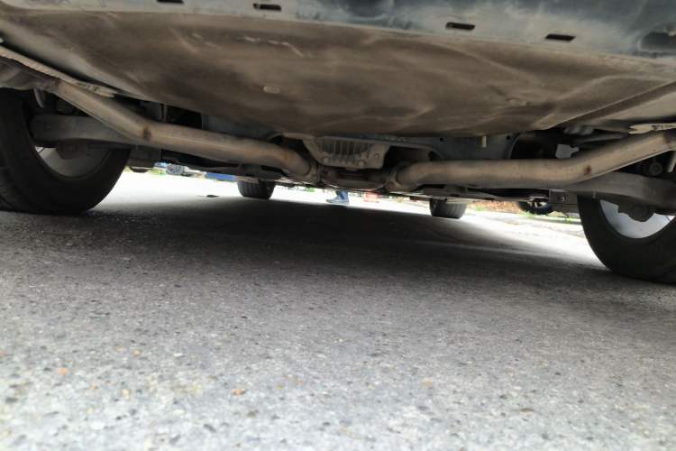 Used Hyundai Genesis 2012 3.0L GDI Luxury Edition Chassis Rear
