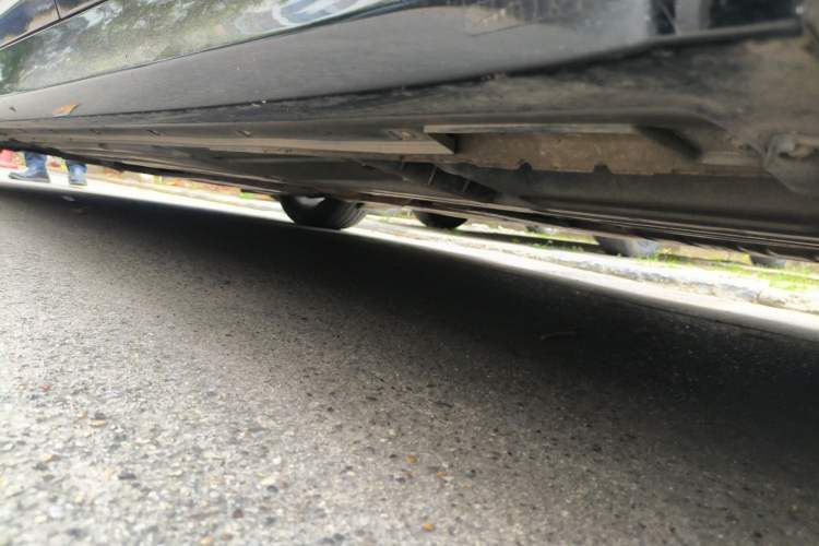 Used Hyundai Genesis 2012 3.0L GDI Luxury Edition Chassis Rear Left