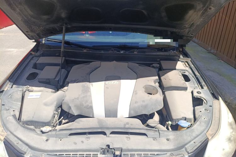 Used Hyundai Genesis 2012 3.0L GDI Luxury Edition Engine Bay
