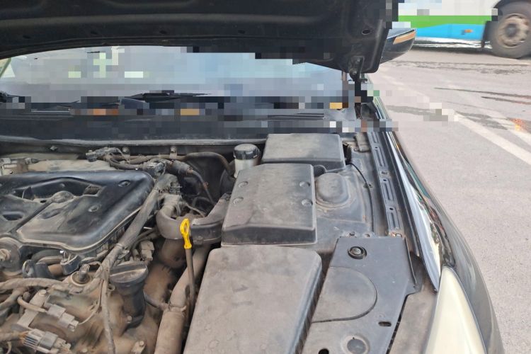 Used Hyundai Genesis 2012 3.0L GDI Luxury Edition Engine Bay Left