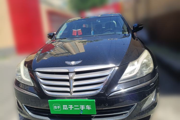 Used Hyundai Genesis 2012 3.0L GDI Luxury Edition Front