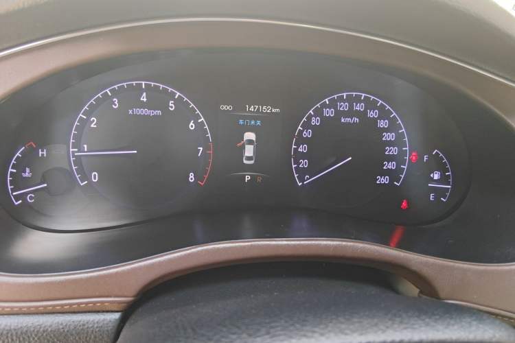 Used Hyundai Genesis 2012 3.3L GDI Prestige Edition Instrument Cluster