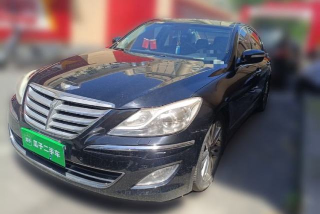 Used Hyundai Genesis 2012 3.0L GDI Luxury Edition