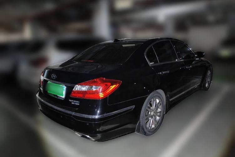 Used Hyundai Genesis 2012 3.0L GDI Luxury Edition Rear Right 45 Deg