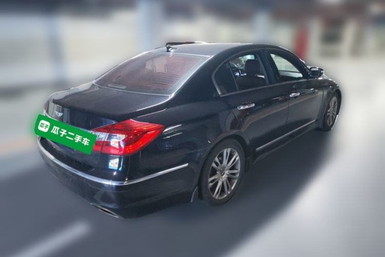 Used Hyundai Genesis 2012 3.0L GDI Luxury Edition Rear Right 45 Deg