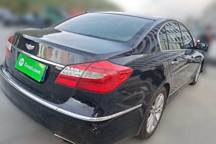 Used Hyundai Genesis 2012 3.0L GDI Luxury Edition Rear Right 45 Deg