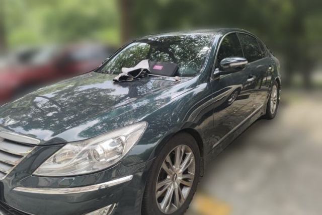 Used Hyundai Genesis 2012 3.0L GDI Luxury Edition