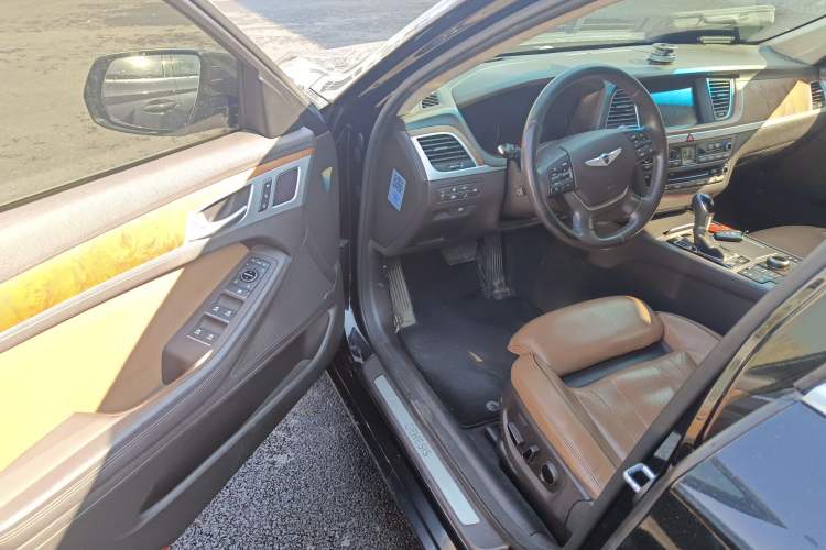 Used Hyundai Genesis 2015 3.0GDi Four-Wheel Drive Flagship Edition Driver Seat