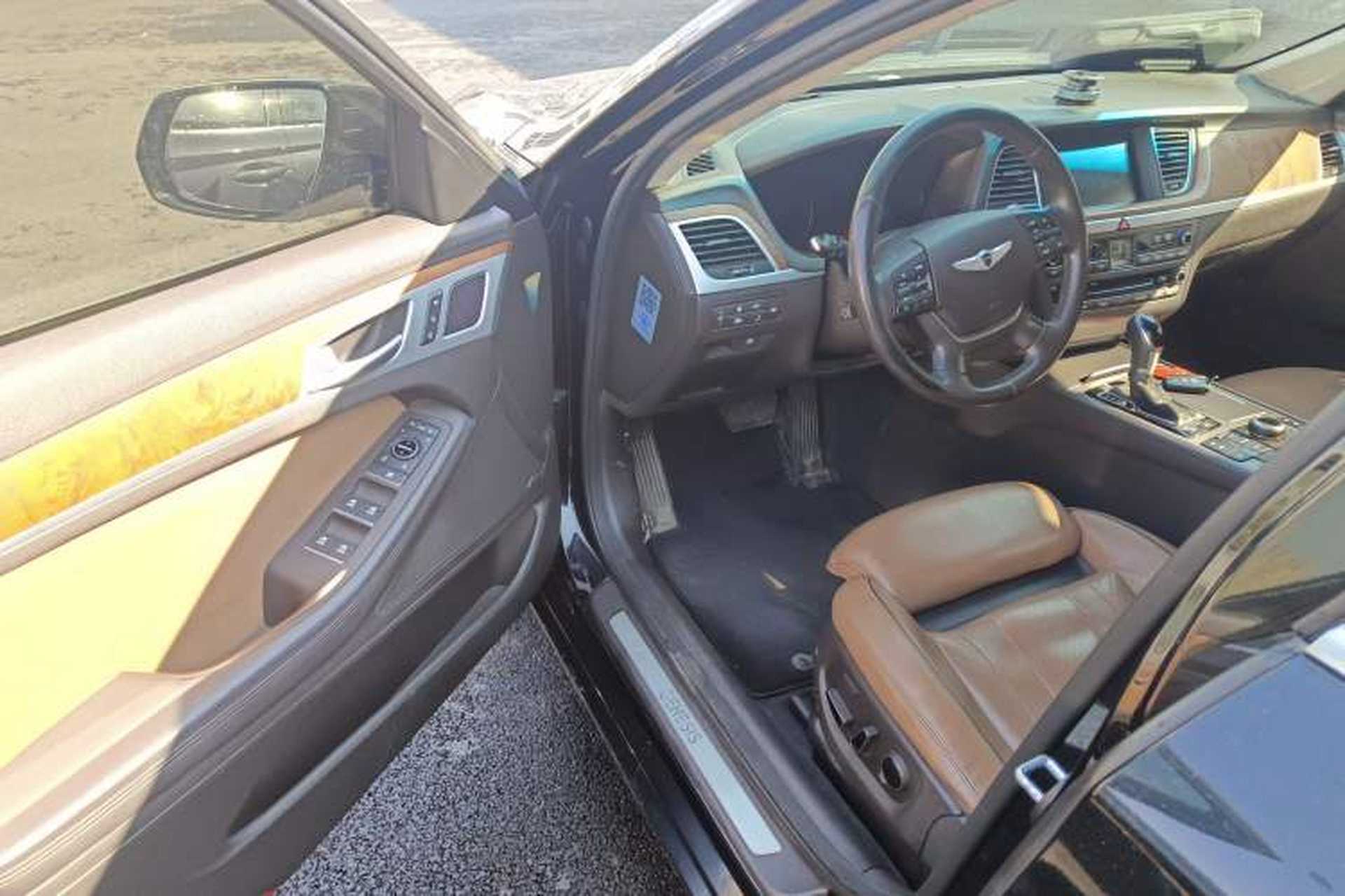 Used Hyundai Genesis 2015 3.0GDi Four-Wheel Drive Flagship Edition Driver Seat