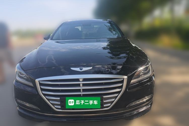 Used Hyundai Genesis 2015 3.0 GDi Four-Wheel Drive Elite Edition Front