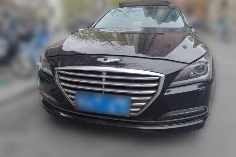 Used Hyundai Genesis 2015 3.0 GDi Two-Wheel-Drive Elite Edition Front