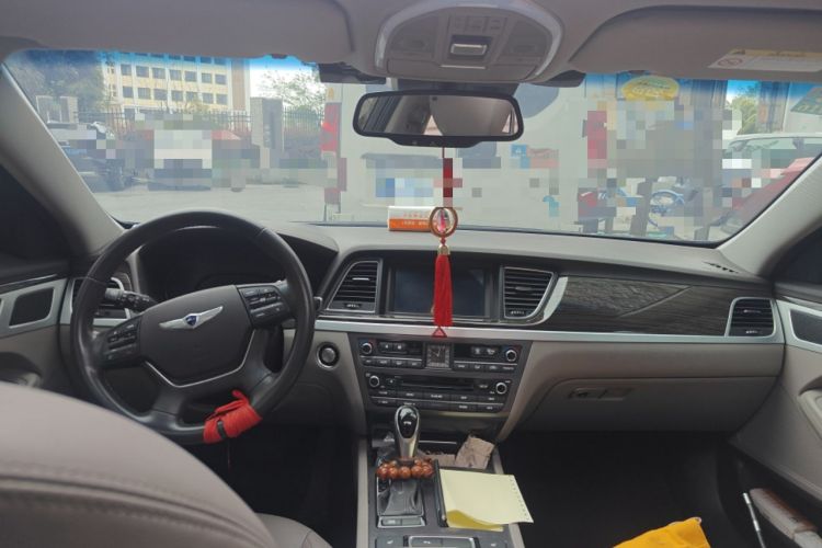 Used Hyundai Genesis 2015 3.0 GDi Two-Wheel-Drive Elite Edition Headliner