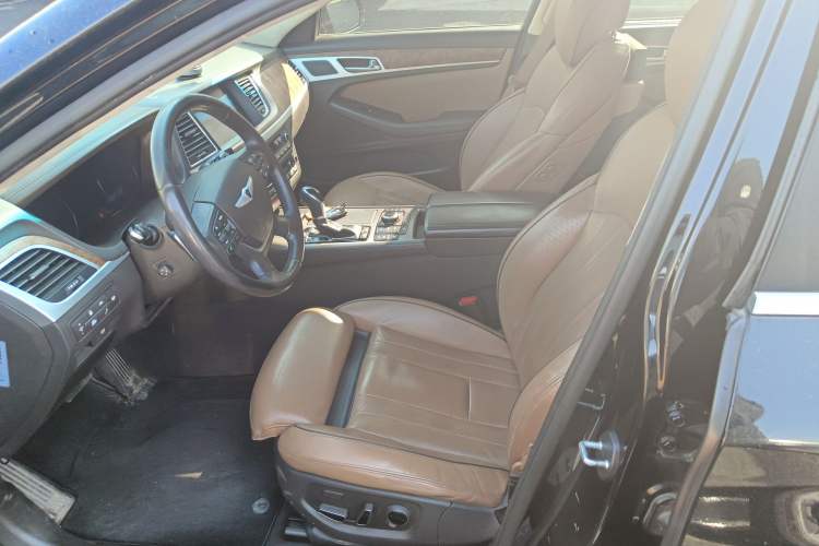 Used Hyundai Genesis 2015 3.0GDi Four-Wheel Drive Flagship Edition Left Front Seat