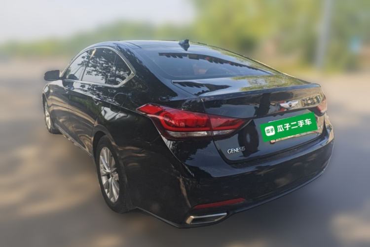 Used Hyundai Genesis 2015 3.0 GDi Four-Wheel Drive Elite Edition Rear Left 45 Deg