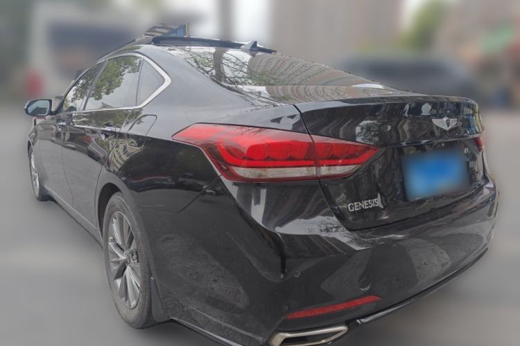 Used Hyundai Genesis 2015 3.0 GDi Two-Wheel-Drive Elite Edition Rear Left 45 Deg