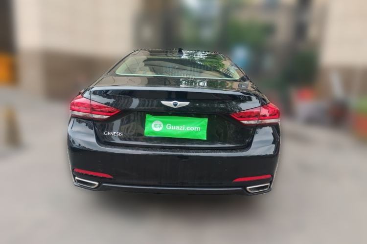 Used Hyundai Genesis 2015 3.3GDi Two-Wheel-Drive Flagship Edition Rear