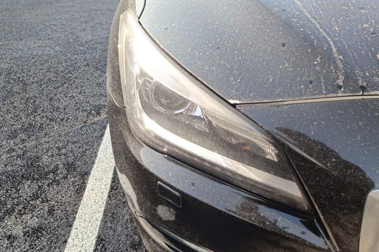 Used Hyundai Genesis 2015 3.0GDi Four-Wheel Drive Flagship Edition Right Front Headlight