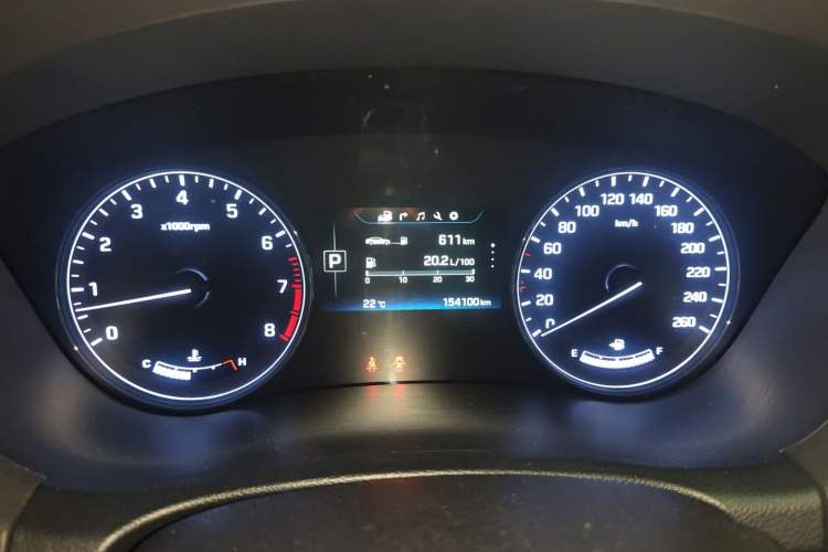 Used Hyundai Genesis 2015 3.0GDi Four-Wheel Drive Luxury Edition Instrument Cluster