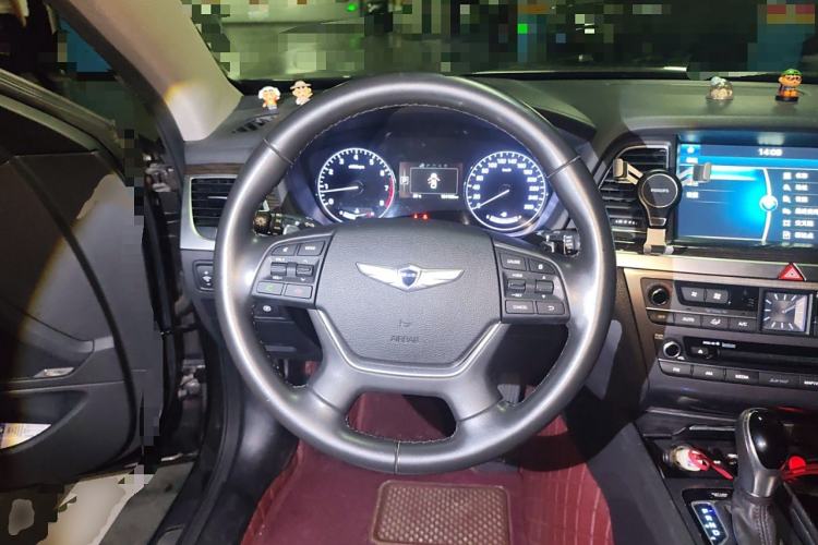 Used Hyundai Genesis 2015 3.0GDi Four-Wheel Drive Luxury Edition Steering Wheel