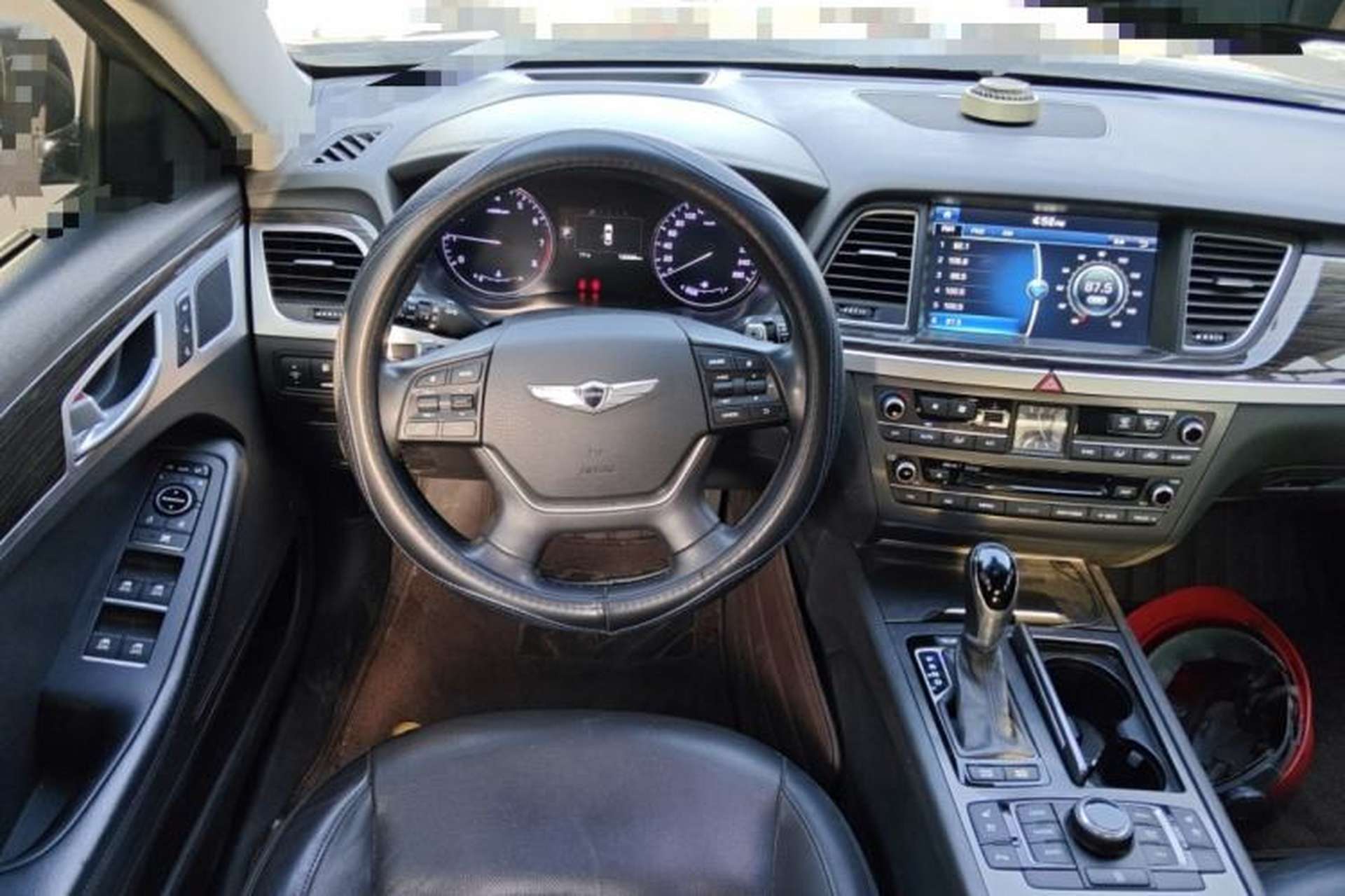 Used Hyundai Genesis 2015 3.0GDi Four-Wheel Drive Luxury Edition Steering Wheel